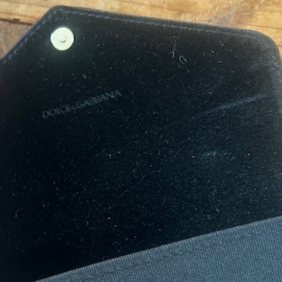 Dolce & Gabbana sunglasses case - Picture 3 of 4